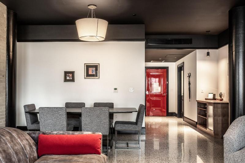 Bottleworks Hotel Indianapolis Ngoại thất bức ảnh